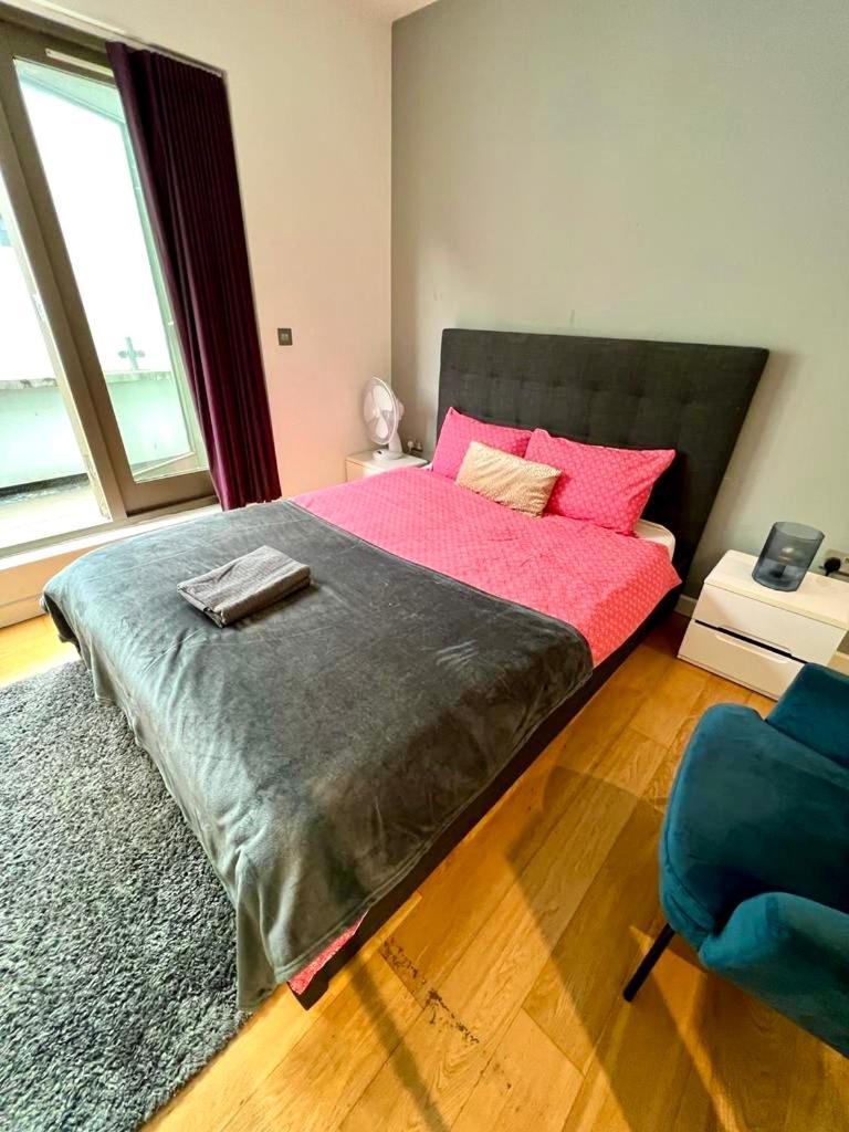 A Beautiful And Cozy In The Heart Of Londra